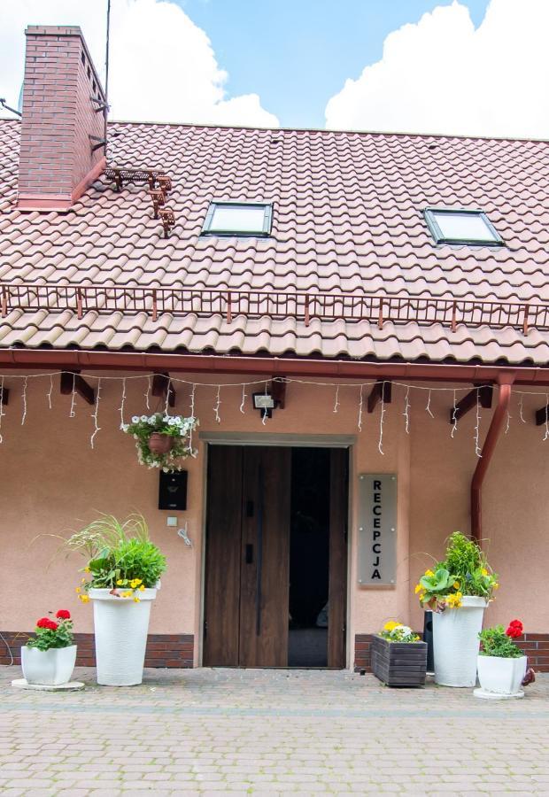 Resort Holiday Natural - Gosciniec Zacisze Chmielno Luaran gambar