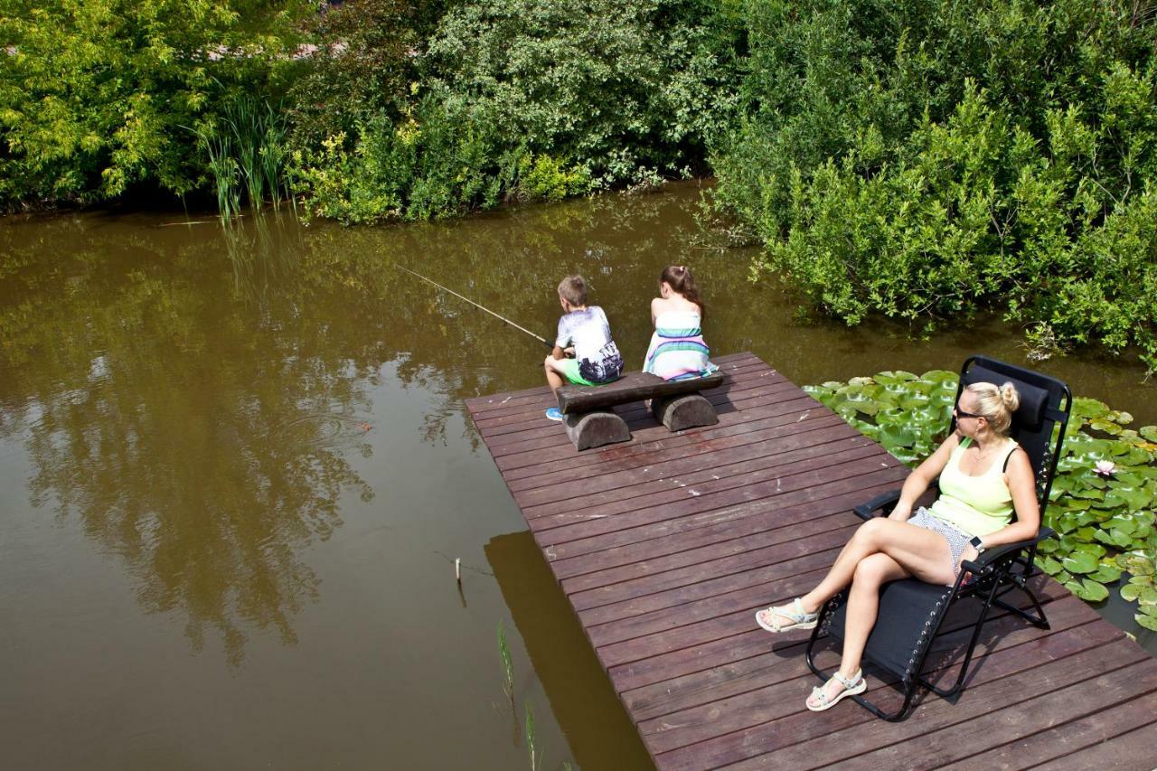 Resort Holiday Natural - Gosciniec Zacisze Chmielno Luaran gambar